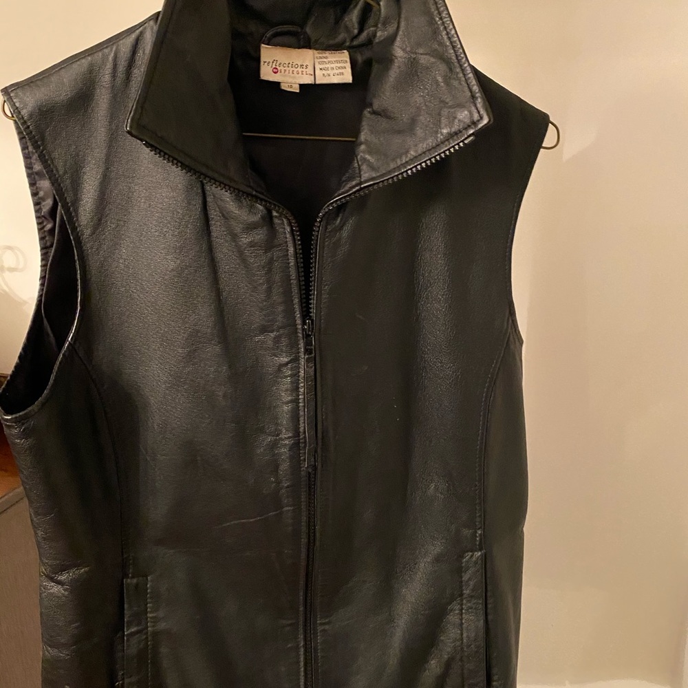 Black genuine leather zippered vest size 10